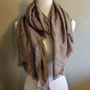 Louis Vuitton wool scarf
